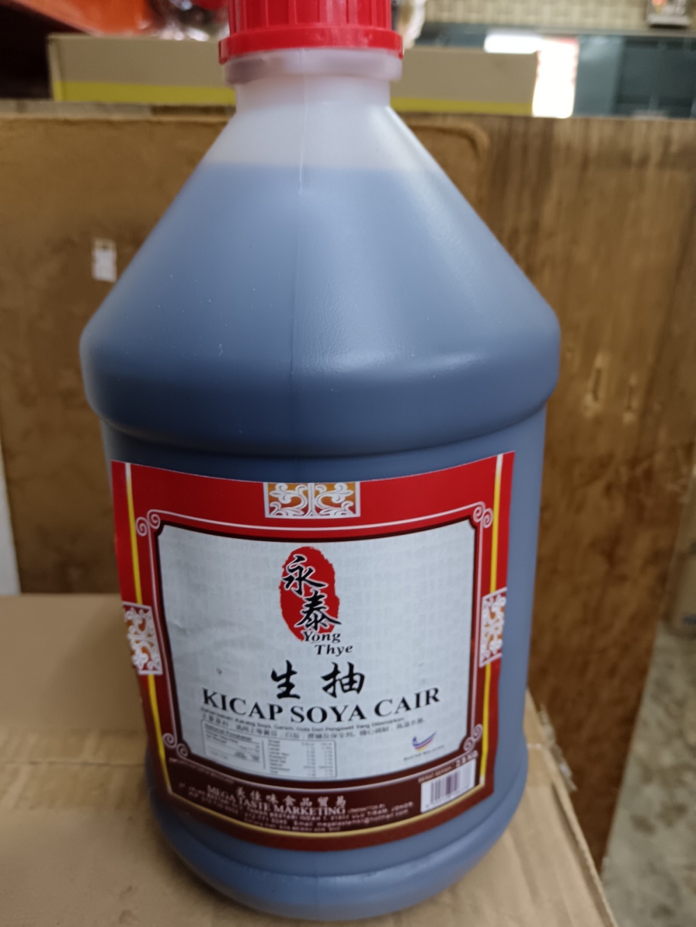 17369236075f344_Yong_Thye_Light_Soy_Sauce-R_2.9KGX6_.jpg